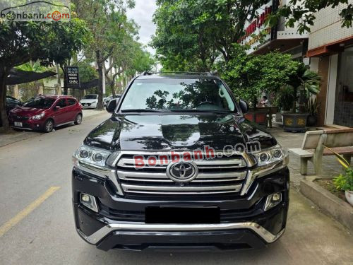 Toyota Land Cruiser 5.7 V8 2014 - ảnh 1