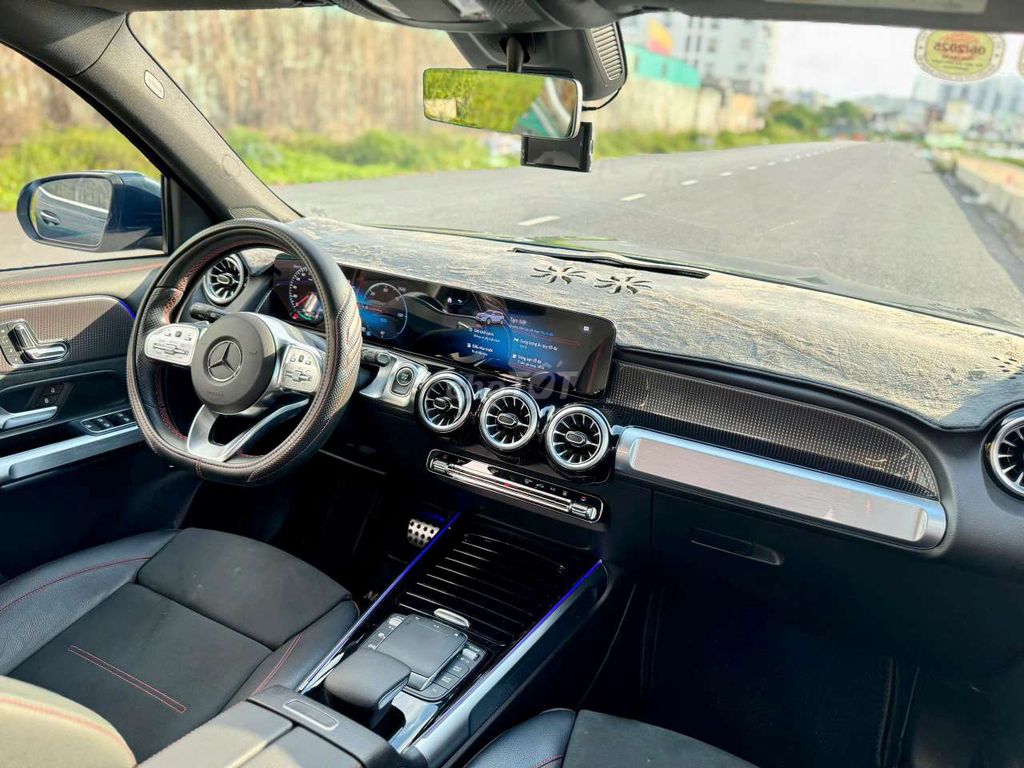 Mercedes-Benz 2023 - ảnh 4