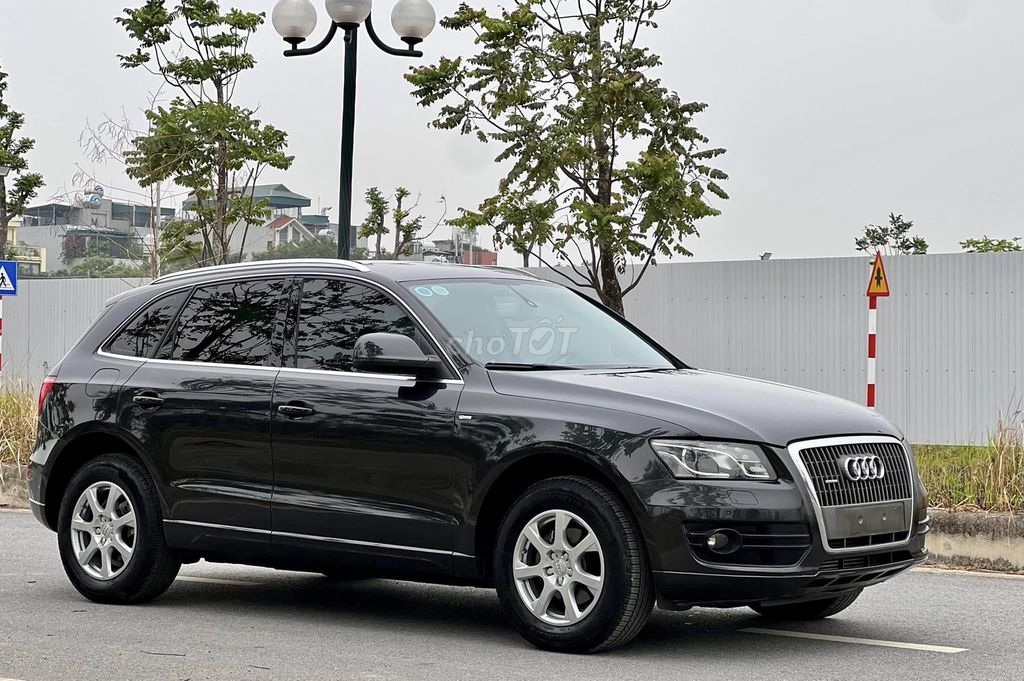 Audi Q7 2008 - ảnh 2