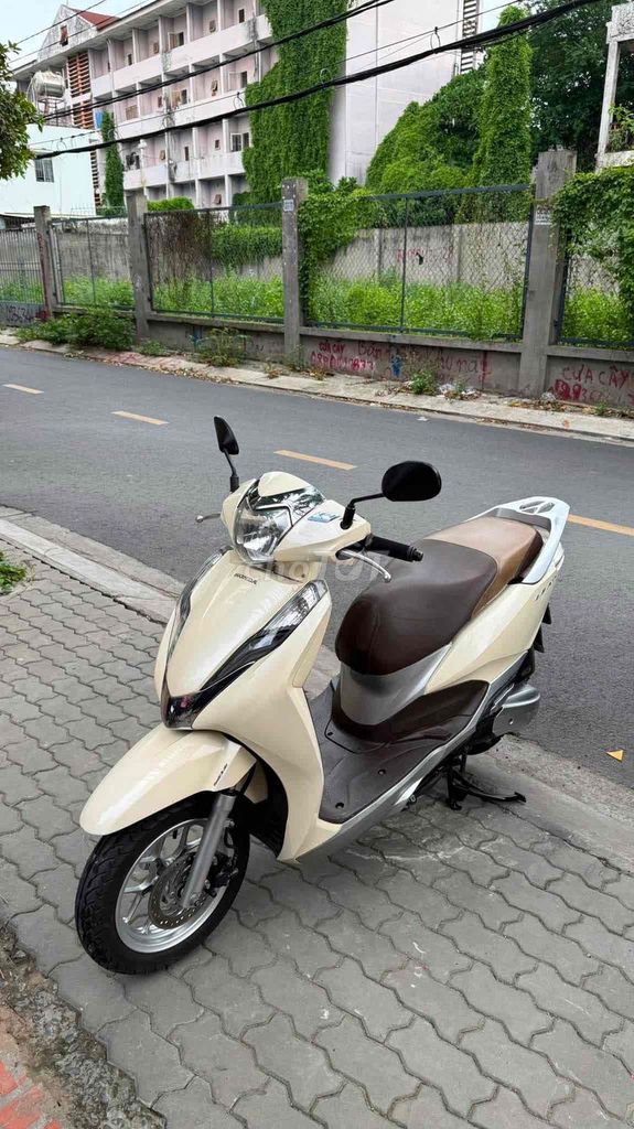 Honda Lead 2018 - ảnh 1