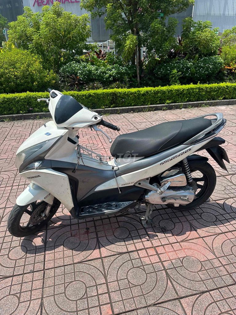 Honda Air Blade 2012 - ảnh 5