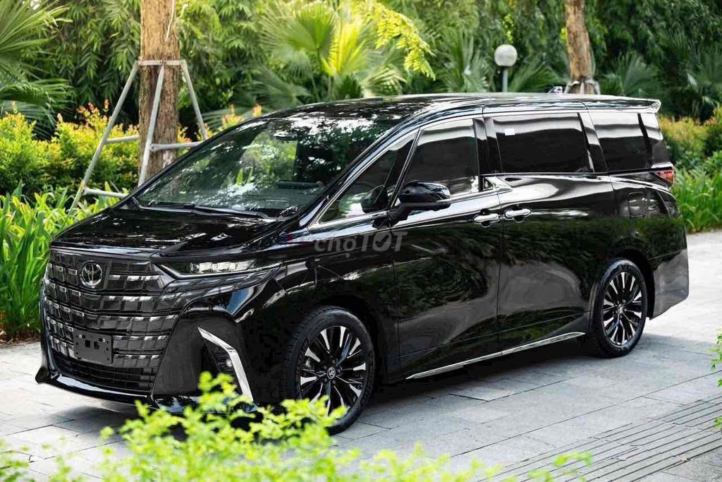 Toyota Alphard 2026 - ảnh 2