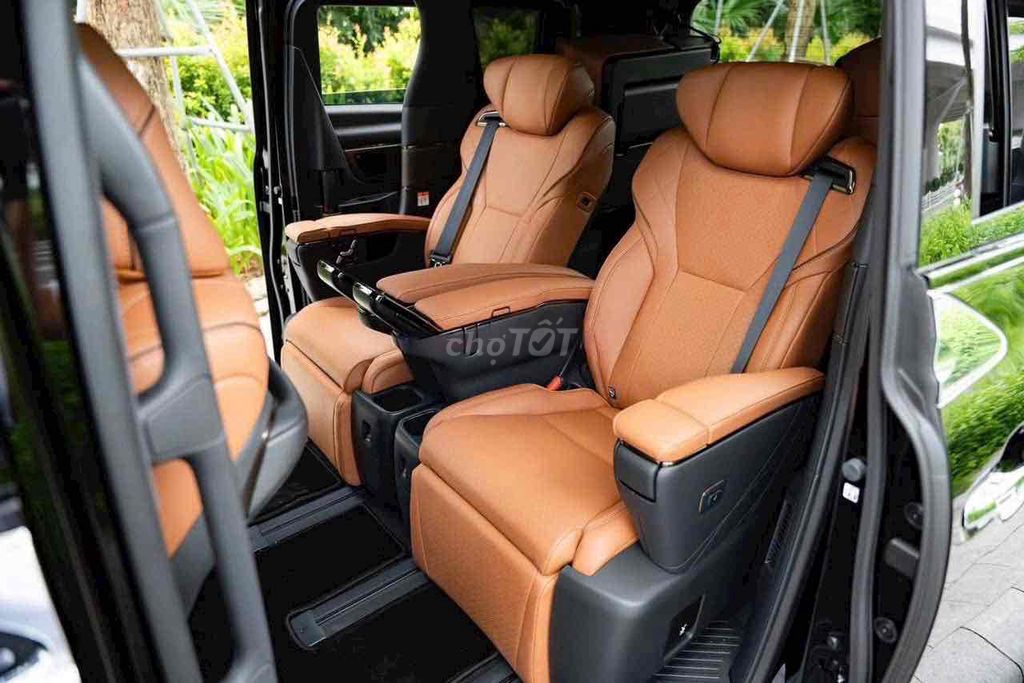 Toyota Alphard 2026 - ảnh 5