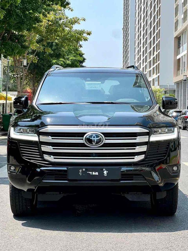 Toyota Land Cruiser LC300 - ảnh 1