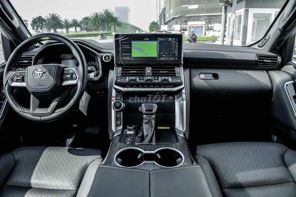 Toyota Land Cruiser LC300 - ảnh 5