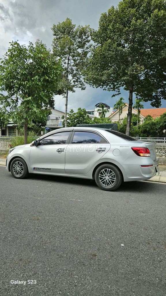 Kia Soluto 2019 - ảnh 4