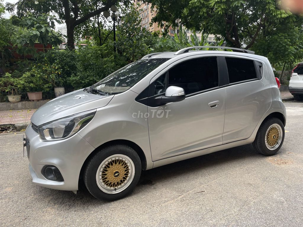 Chevrolet Spark 2018 - ảnh 1