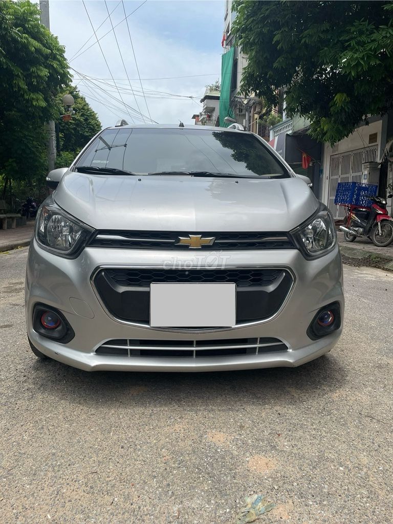 Chevrolet Spark 2018 - ảnh 3