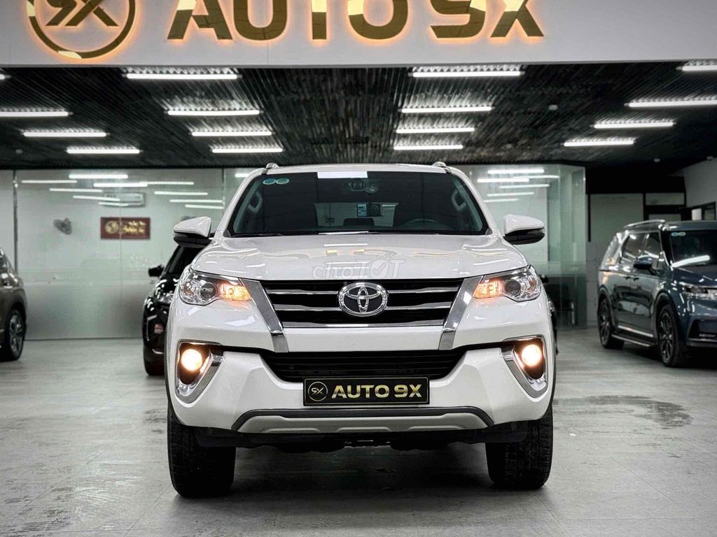 Toyota Fortuner 2018 - ảnh 1