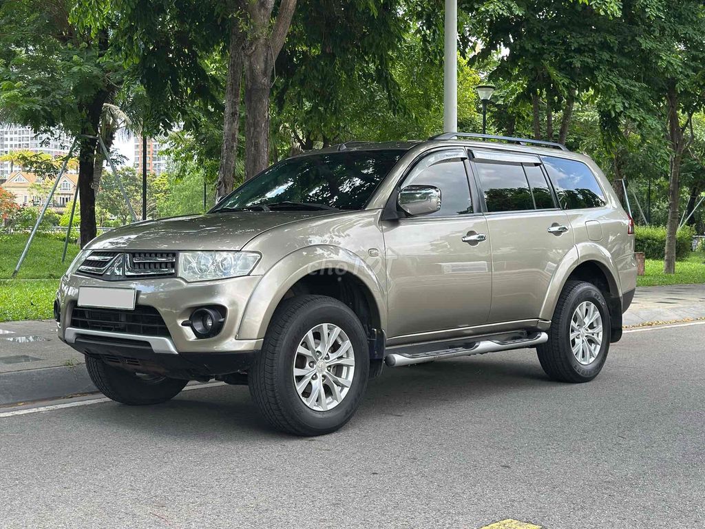 Mitsubishi Pajero Sport 2016 - ảnh 2