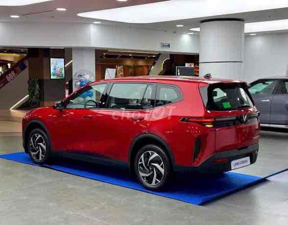 VinFast Limo Green - ảnh 3