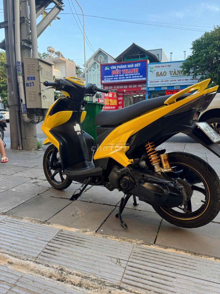Yamaha Luvias 2015 - ảnh 4