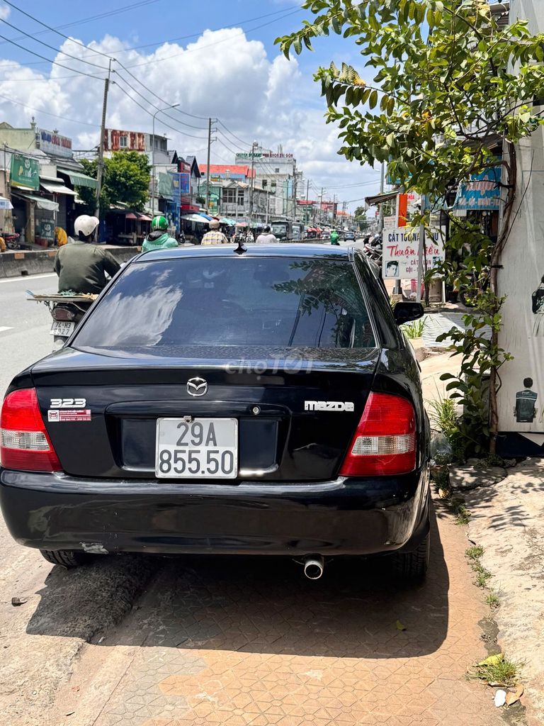 Mazda 323 2001 - ảnh 1