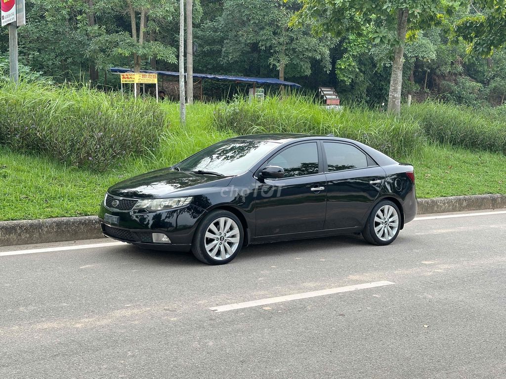 Kia Forte 2011 - ảnh 1