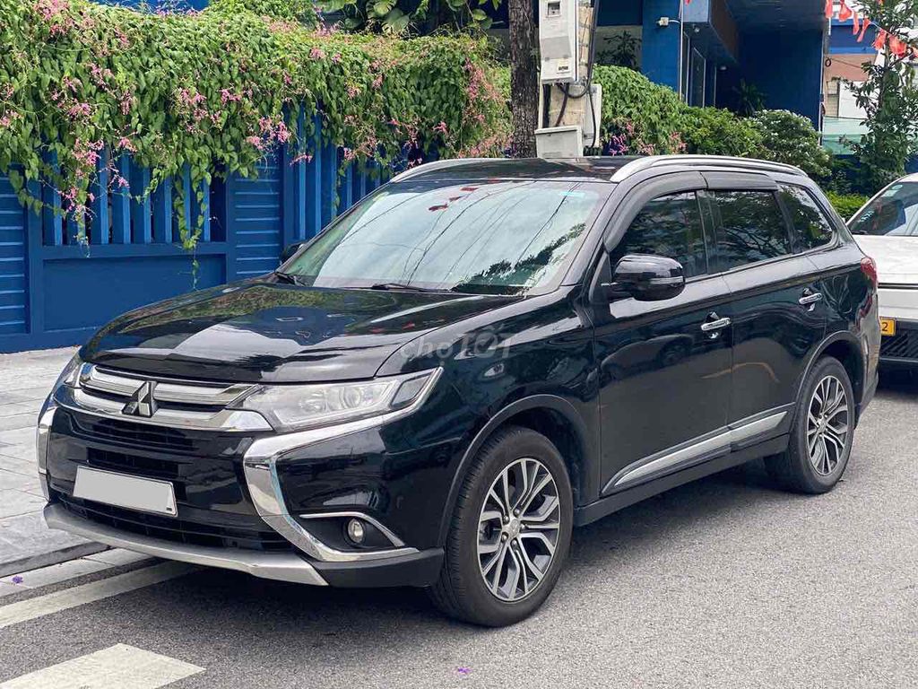 Mitsubishi Outlander 2.0 CVT 2019 - ảnh 2