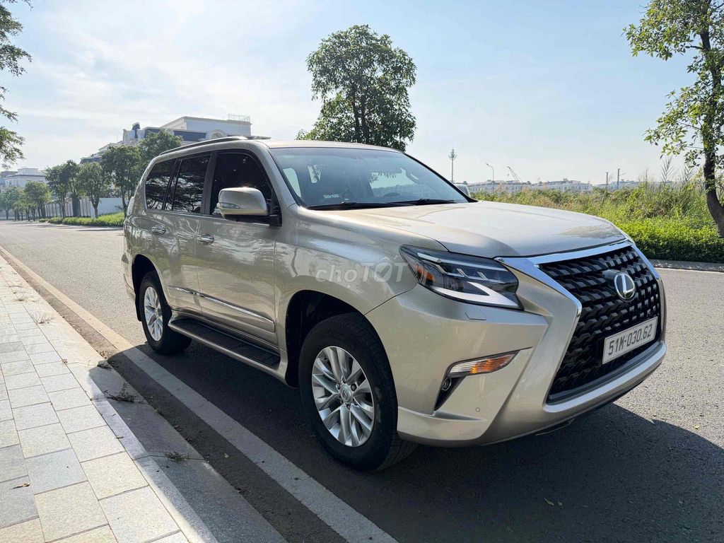 Lexus GX 2013 - ảnh 1