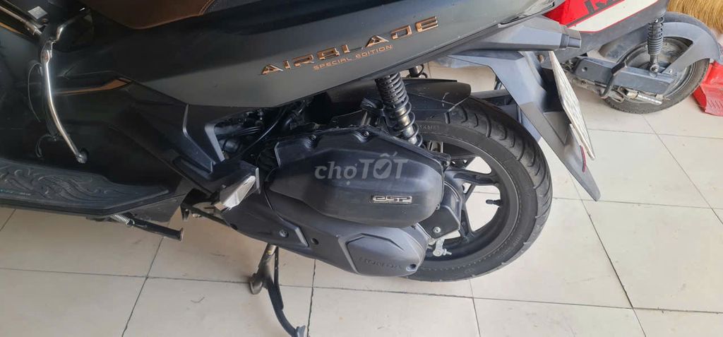 Honda Air Blade 2021 - ảnh 1