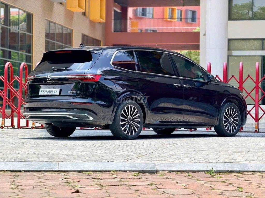 Volkswagen Viloran Luxury 2024 - ảnh 2