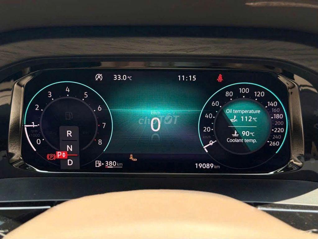 Volkswagen Viloran Luxury 2024 - ảnh 4
