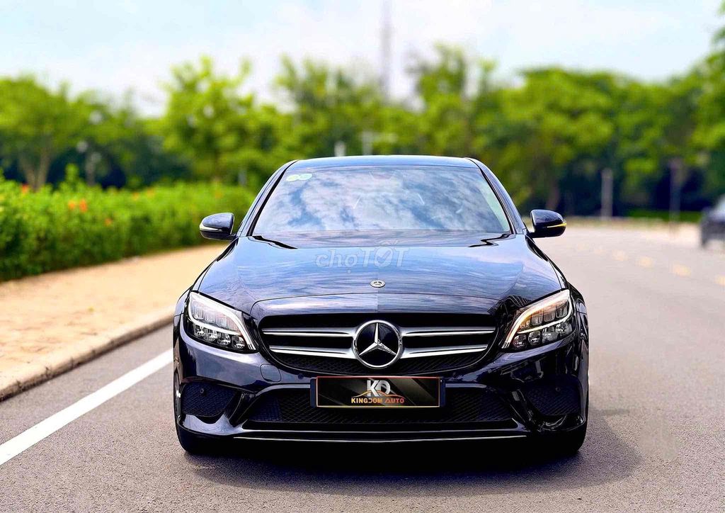 Mercedes-Benz 2020 - ảnh 1