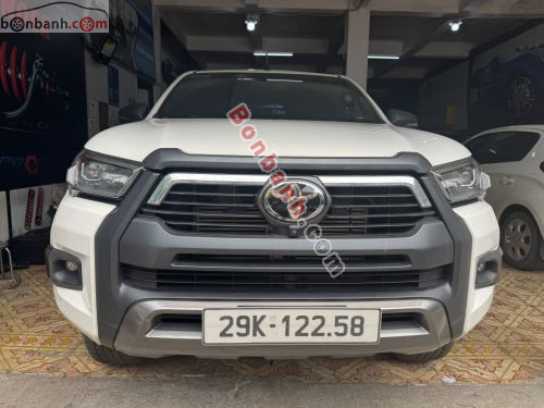 Toyota Hilux 2024 - ảnh 1