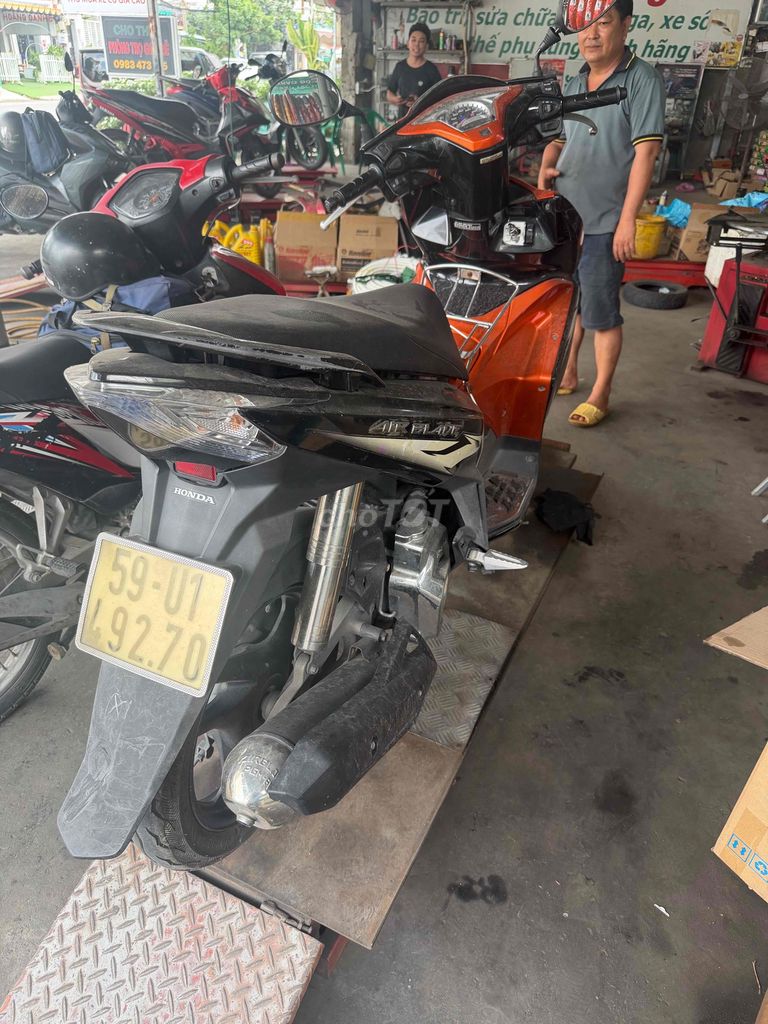 Honda Air Blade 2014 - ảnh 4