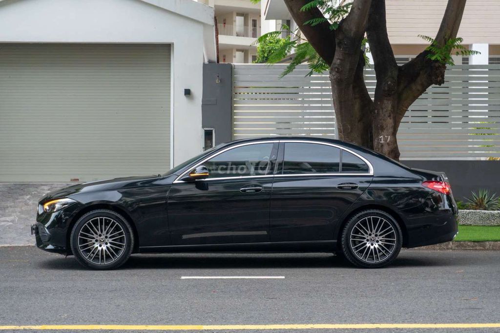 Mercedes-Benz 2023 - ảnh 3