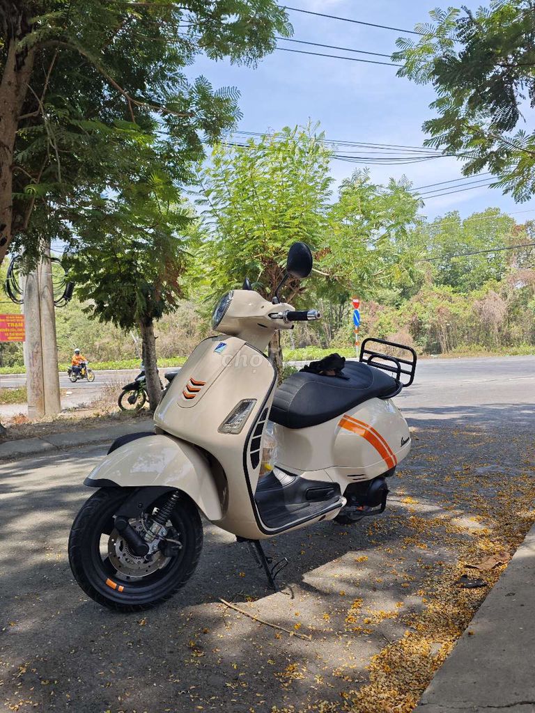 Piaggio Vespa 2017 - ảnh 1