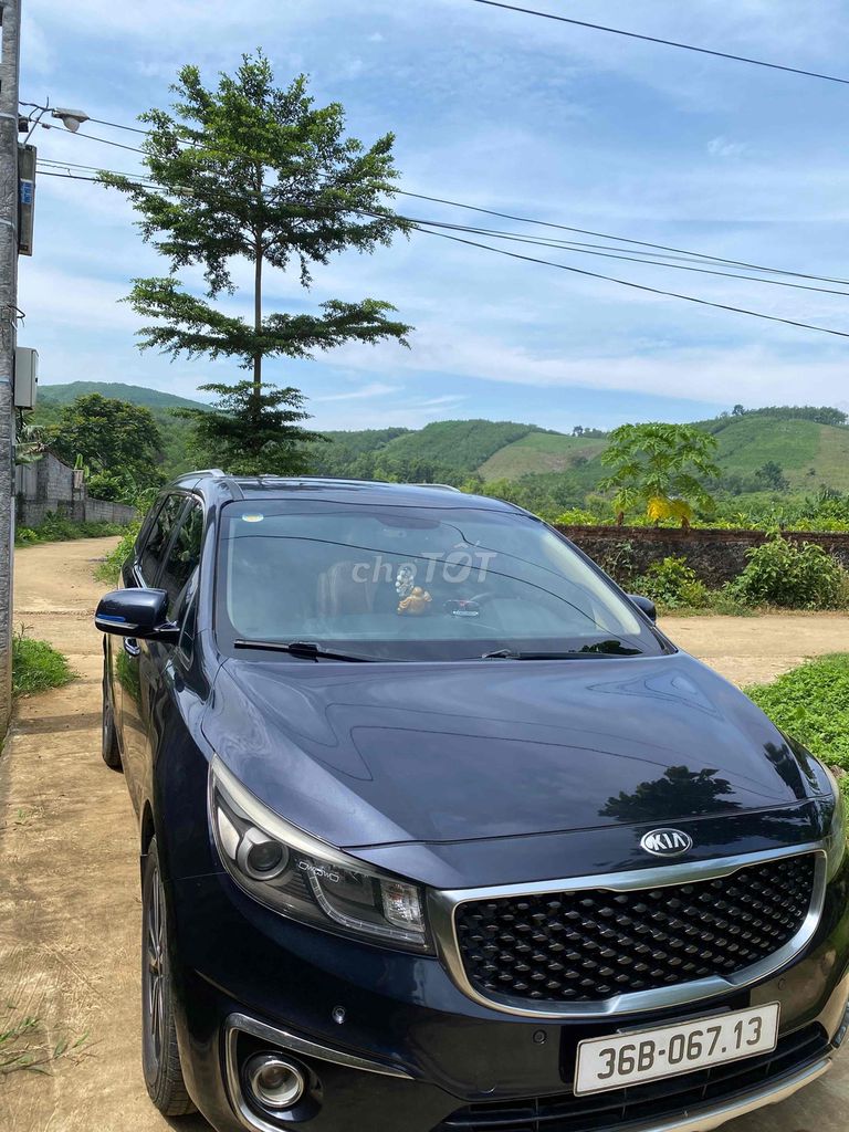 Kia Sedona 2017 - ảnh 1