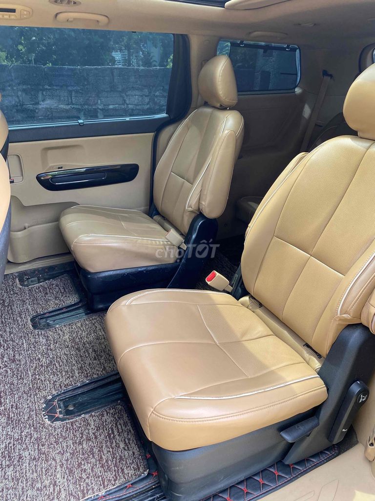Kia Sedona 2017 - ảnh 4