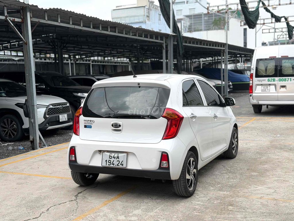 Kia Morning 2022 - ảnh 5
