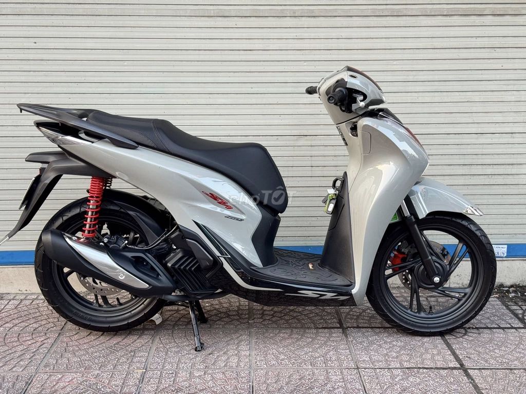 Honda SH 2023 - ảnh 3
