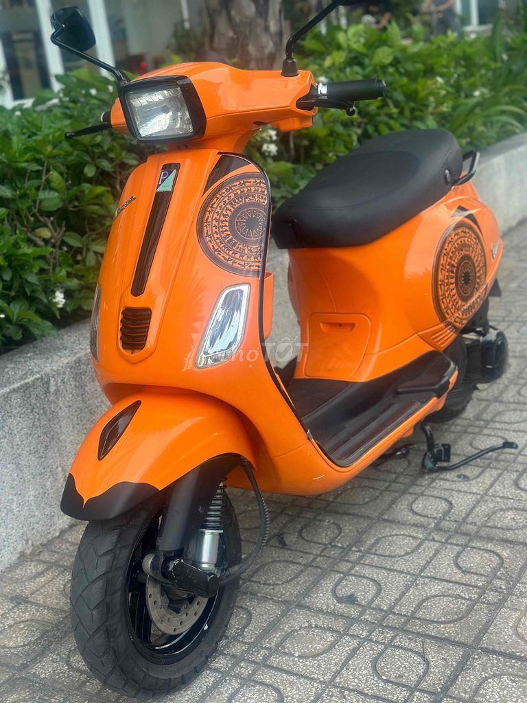 Piaggio Vespa 2013 - ảnh 1