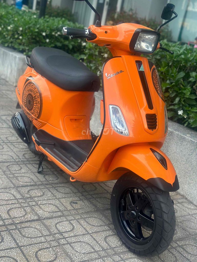 Piaggio Vespa 2013 - ảnh 2