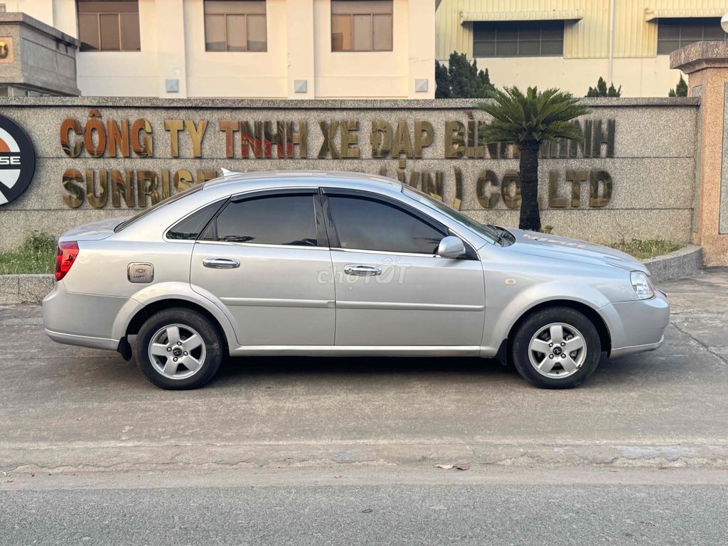 Daewoo 2009 - ảnh 4