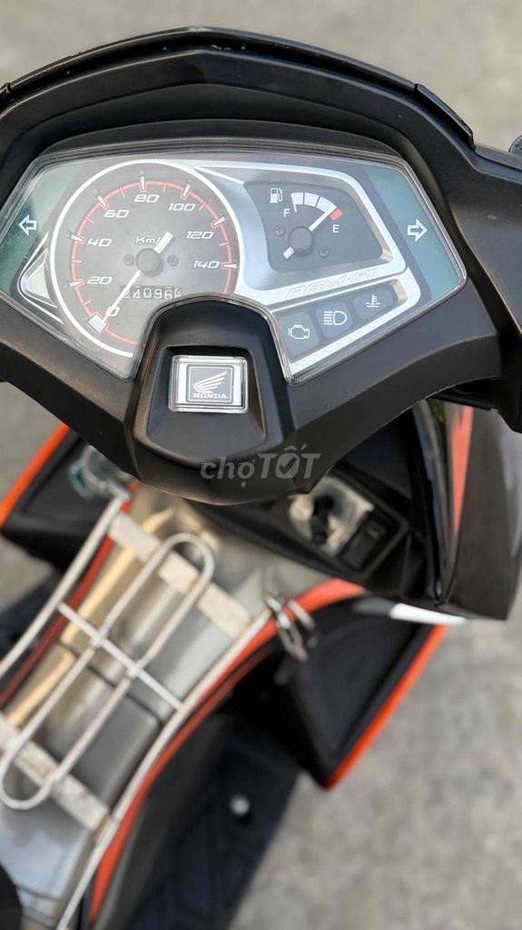 Honda Air Blade 2011 - ảnh 2