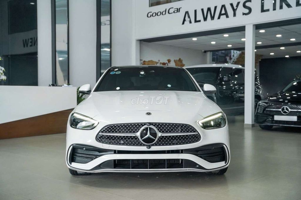 Mercedes-Benz 2023 - ảnh 1