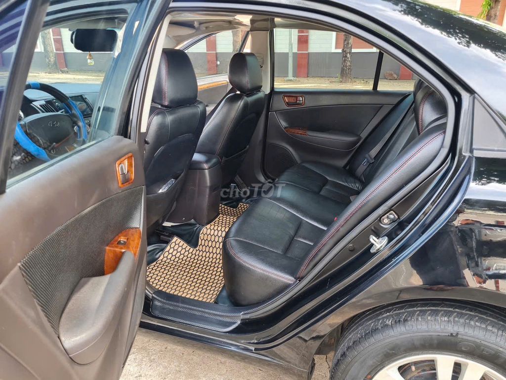 Hyundai 2009 - ảnh 4