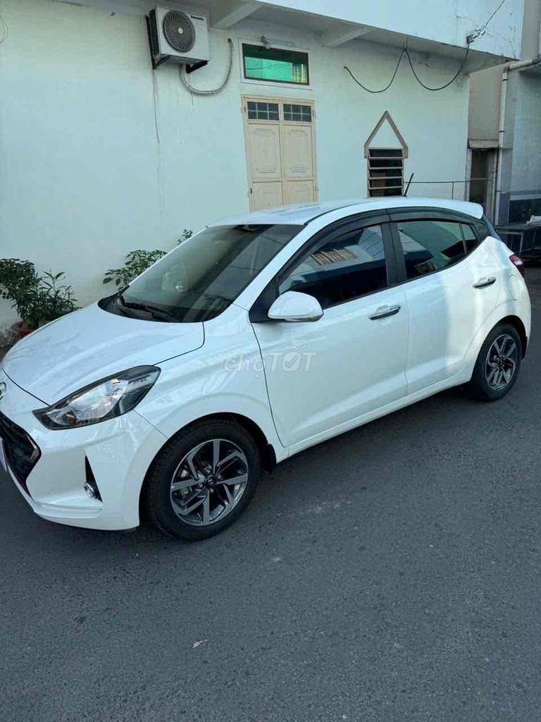 Hyundai i10 - ảnh 2