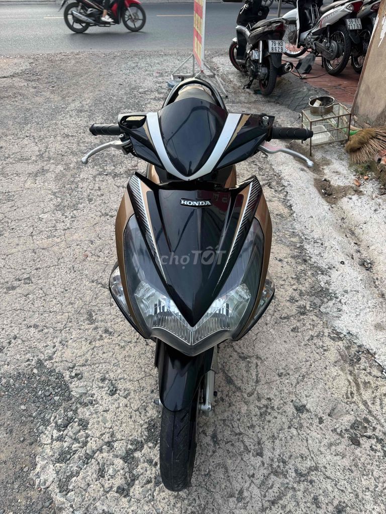 Honda Air Blade 2012 - ảnh 1