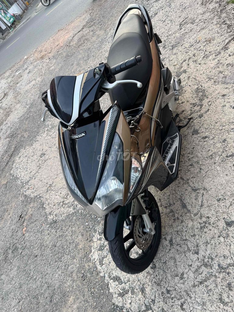 Honda Air Blade 2012 - ảnh 2