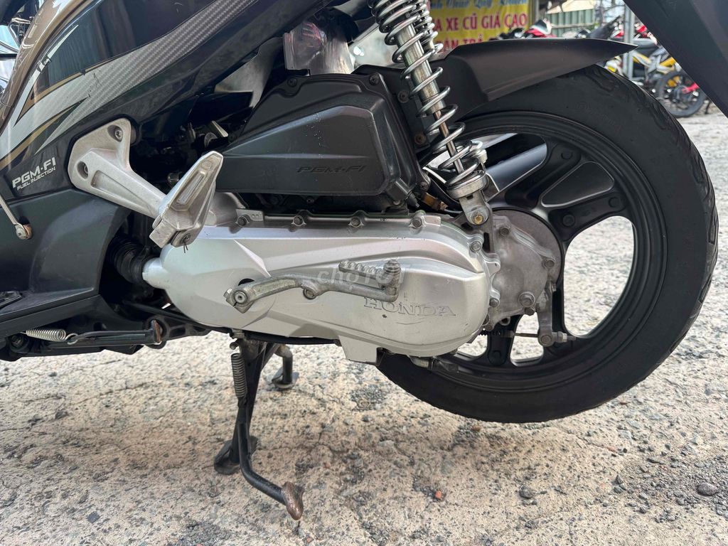 Honda Air Blade 2012 - ảnh 4