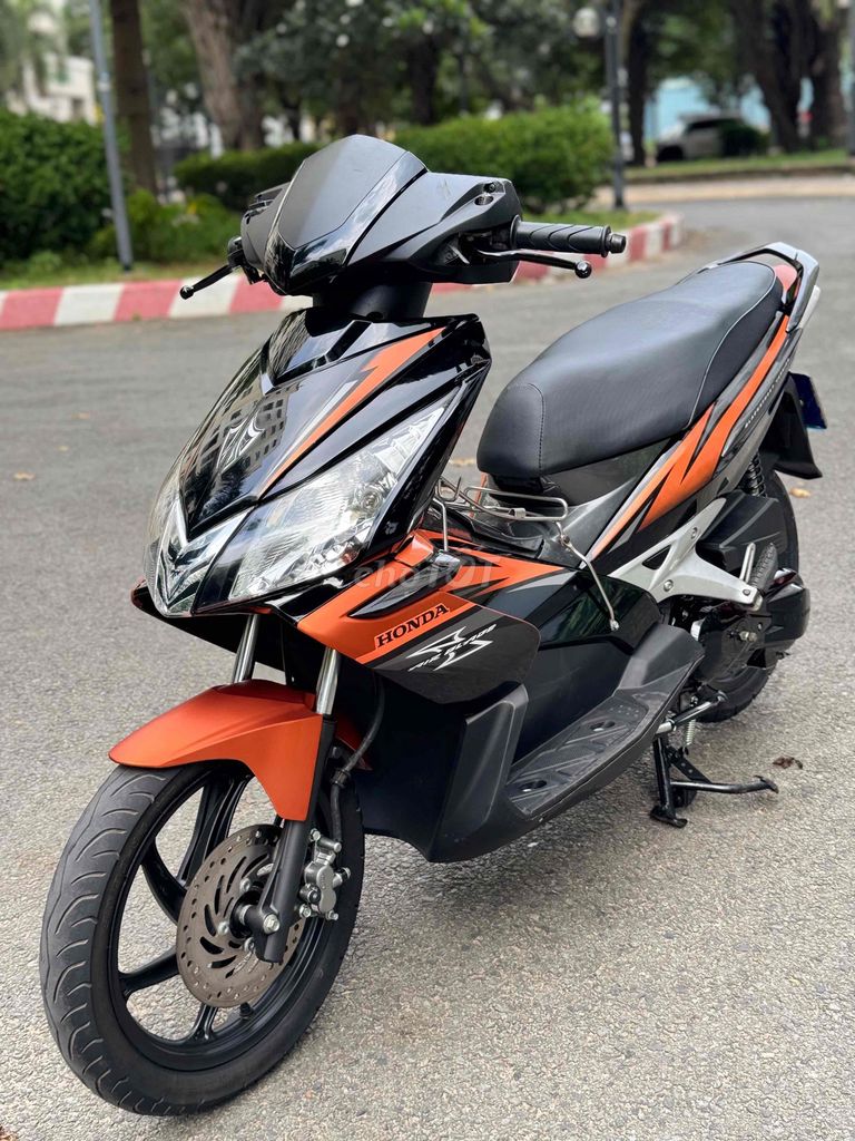 Honda Airblade 2010 - ảnh 4