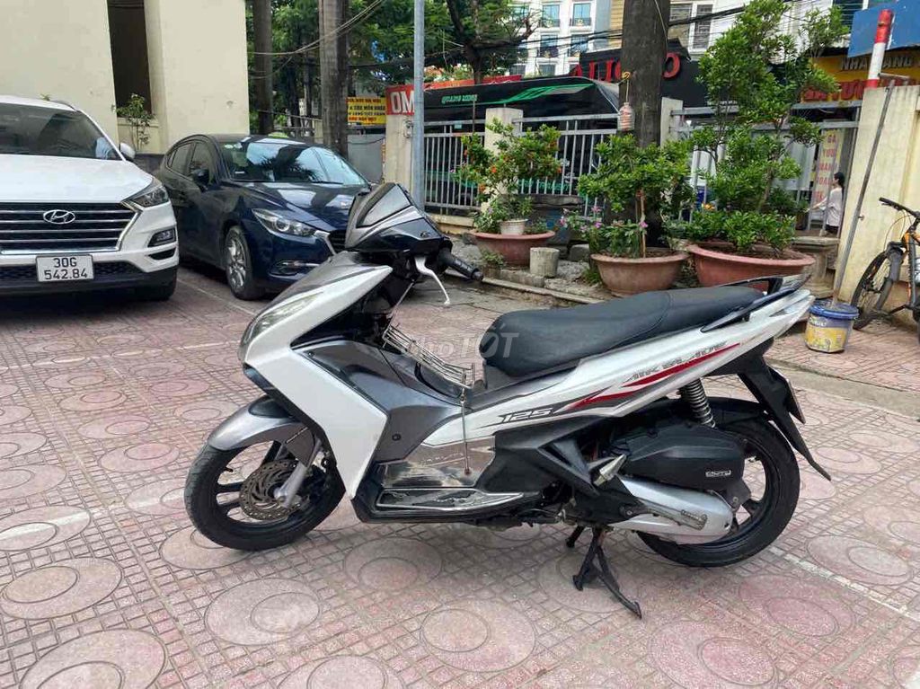 Honda Air Blade 2015 - ảnh 1