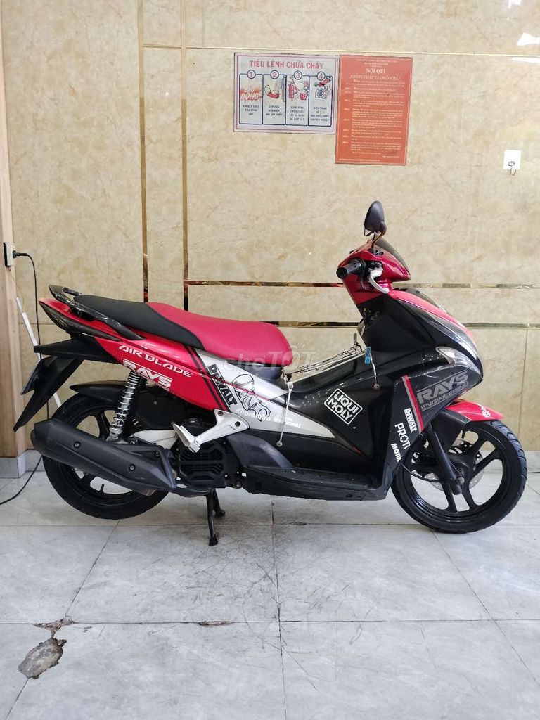Honda Air Blade 2010 - ảnh 2