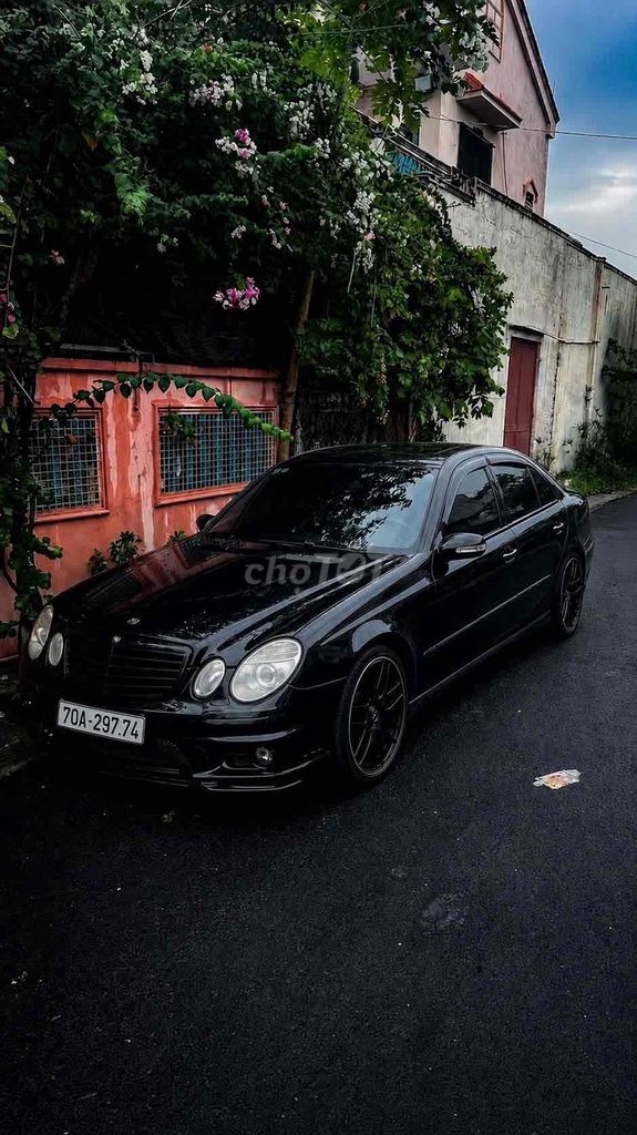 Mercedes-Benz - ảnh 2