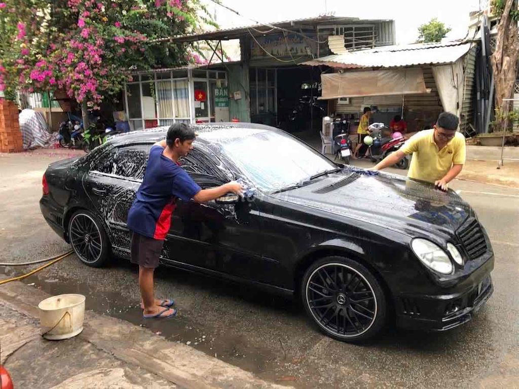 Mercedes-Benz - ảnh 4