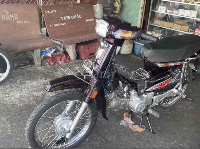 Honda 2000 - ảnh 2