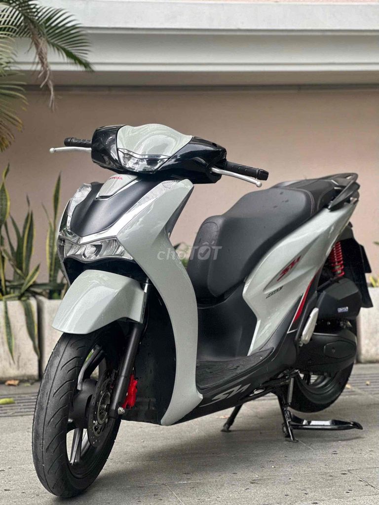 Honda SH 2024 - ảnh 1