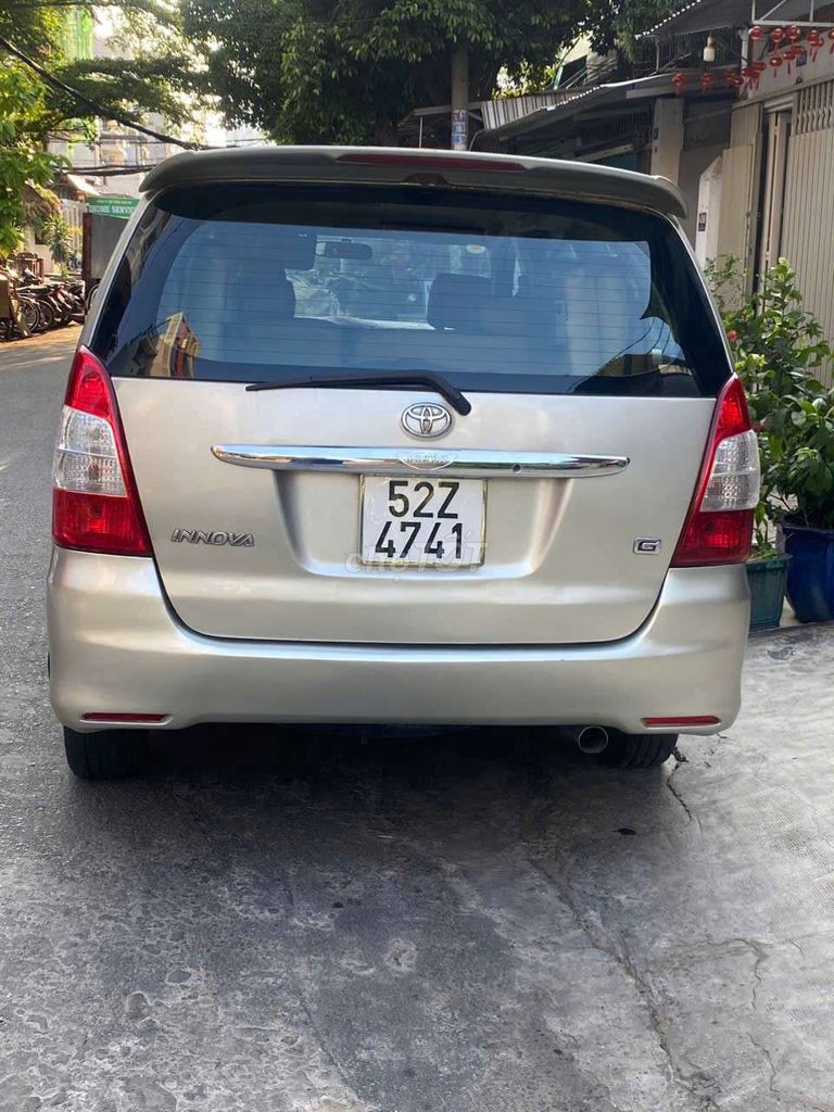 Toyota Innova 2006 - ảnh 2